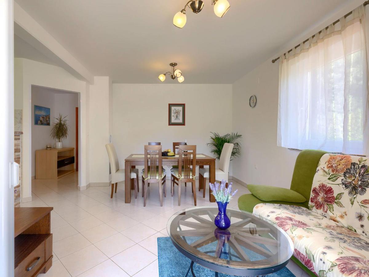 Holiday Home Carla - Lbn429 By Interhome Labin  Zewnętrze zdjęcie